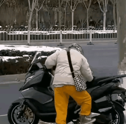 10张让你笑得睡不着的搞笑图片，尤其是第3个，哈哈-1.jpg