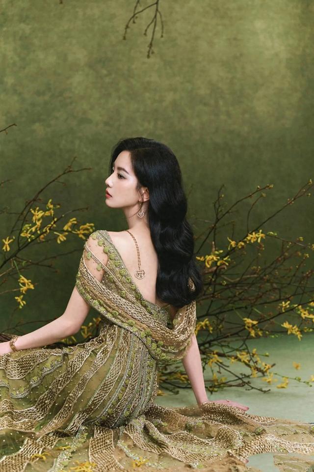 女明星-1.jpg