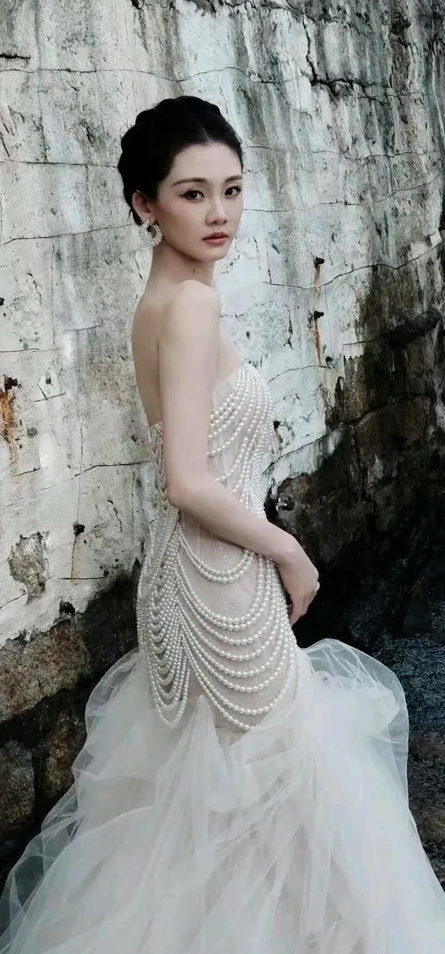 女明星-5.jpg