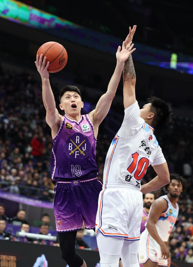 （体育）篮球——CBA常规赛：北京控股胜新疆伊力特-2.jpg