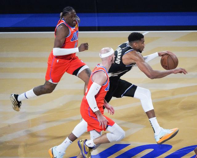 （体育）篮球——NBA杯赛：雄鹿夺冠-6.jpg