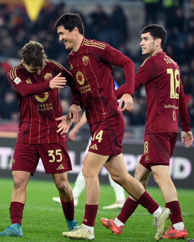 （外代二线）足球——意大利杯：罗马胜桑普多利亚-5.jpg