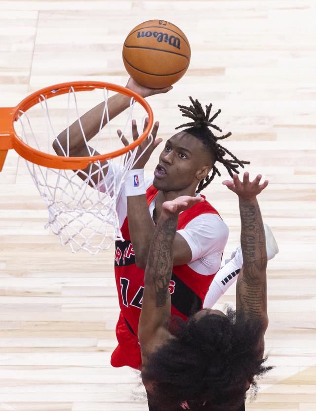 （体育）篮球——NBA常规赛：猛龙不敌公牛-5.jpg