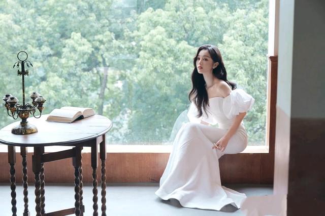 女明星-3.jpg