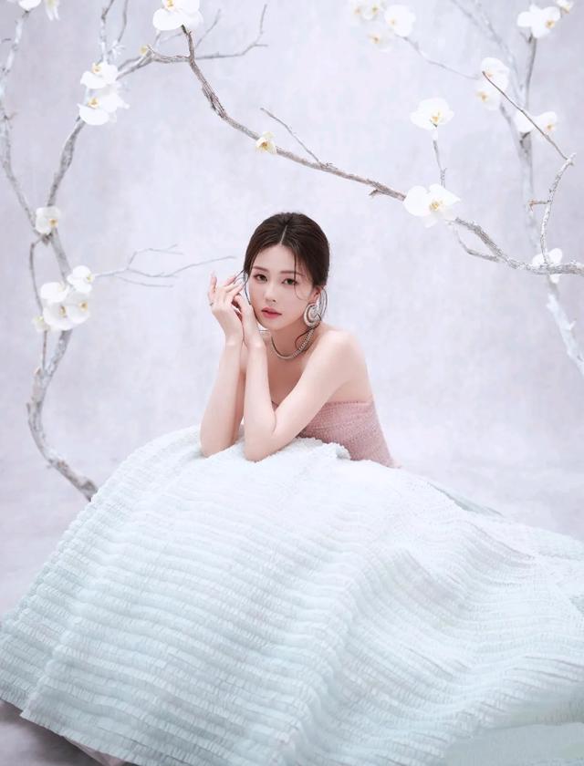 女明星-6.jpg
