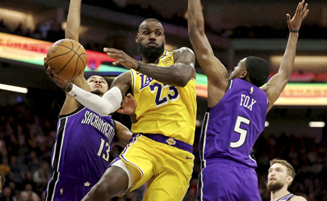 22日NBA前瞻：詹姆斯再冲历史第一里程碑 哈登只差13分超越邓肯-1.jpg