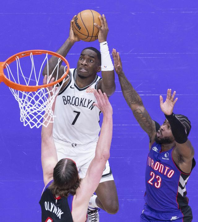 （体育）篮球——NBA常规赛：猛龙不敌篮网-1.jpg