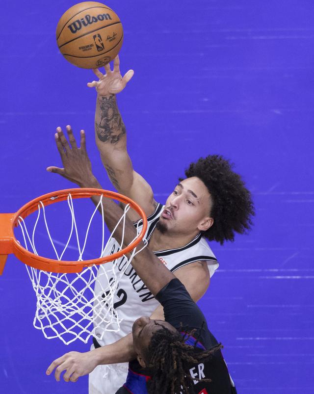 （体育）篮球——NBA常规赛：猛龙不敌篮网-5.jpg