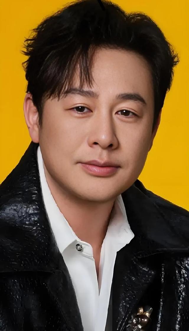 近期娱乐圈内几位明星的热度及他们的相关事迹。-4.jpg