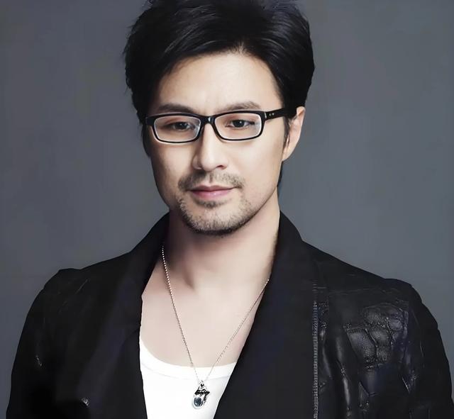 近期娱乐圈内几位明星的热度及他们的相关事迹。-10.jpg