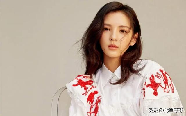 成功变成明星的6位网红，有人是淘宝女模有人书模，各不一样-3.jpg