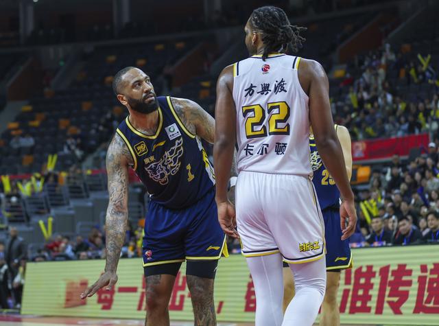 #（体育）篮球——CBA常规赛：广东东阳光不敌浙江方兴渡-5.jpg