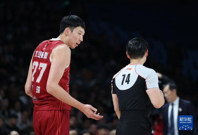 篮球——CBA常规赛：北京北汽不敌山西汾酒-3.jpg
