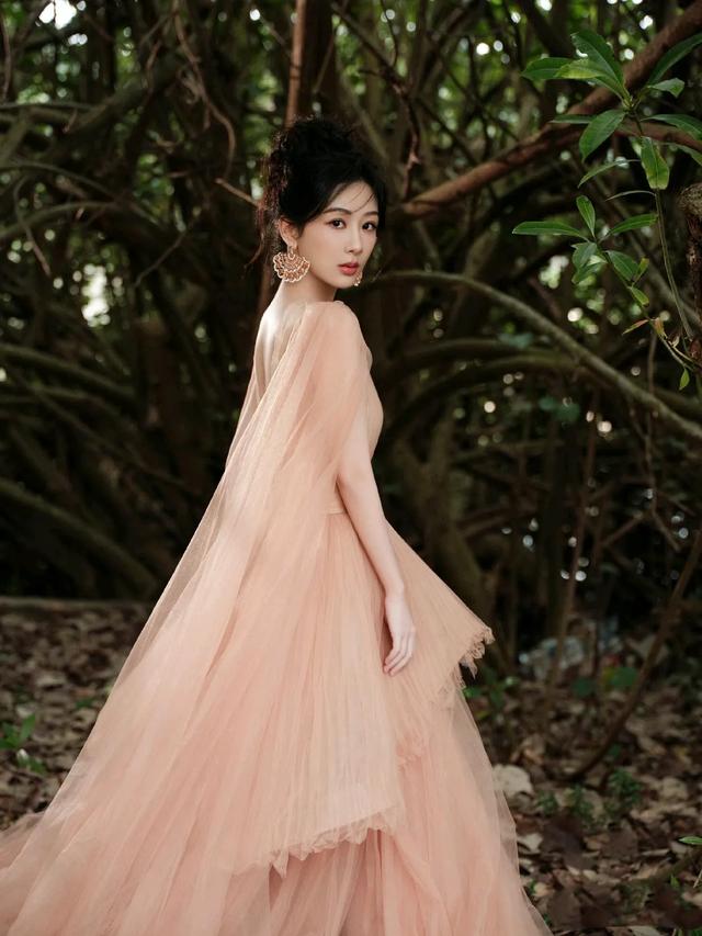 女明星-3.jpg