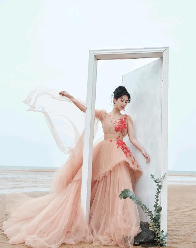 女明星-4.jpg