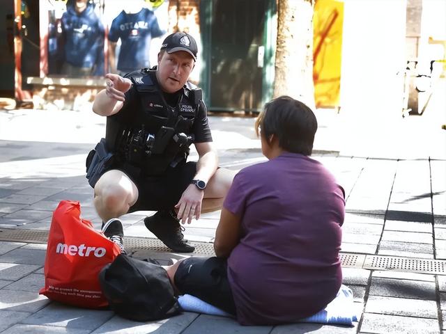 在渥太华最乱社区之一当警察是怎样的体验？“无奈与希望”-2.jpg