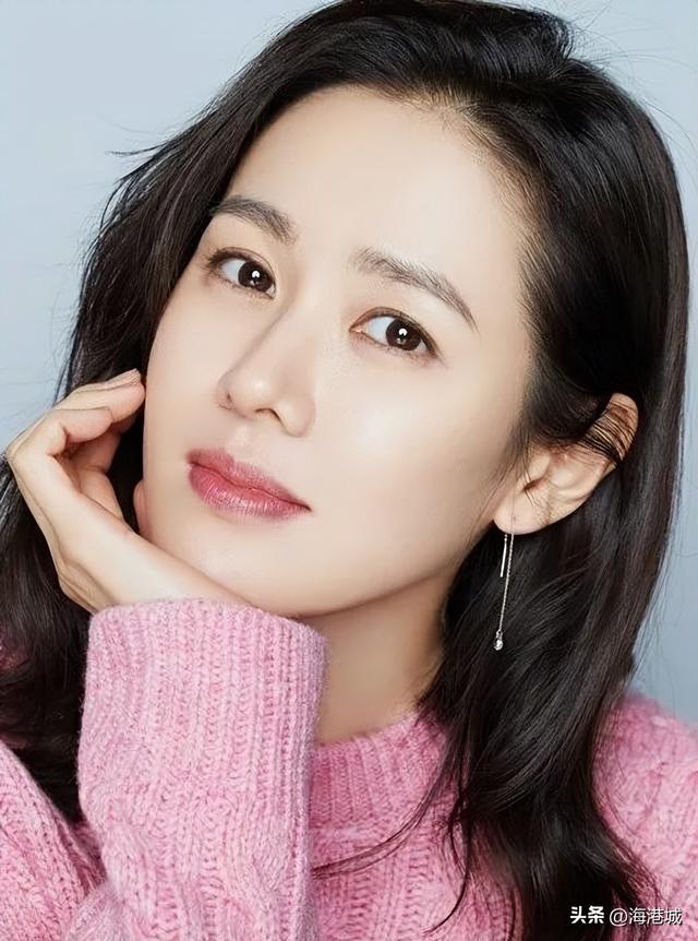 惊艳全球的6位女明星，一个比一个绝色，简直就是无可挑剔-9.jpg