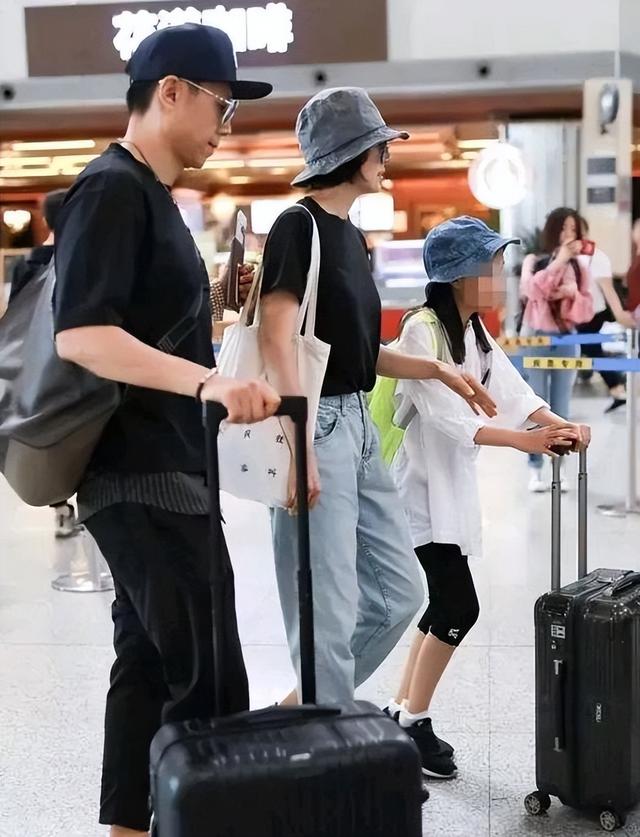 6根钢钉1根钢条，坚持了23年不动摇，袁泉的清醒打了多少明星的脸-22.jpg