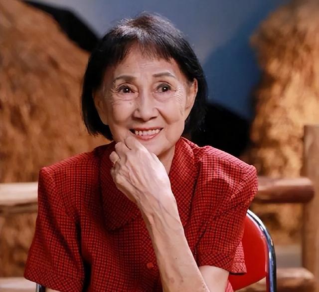 新中国“22大明星”：17位已离世，如今5位健在，最大的96最小86-5.jpg