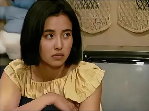 从光彩照人到沦为背景板，这5位明星的现状让人唏嘘-10.jpg