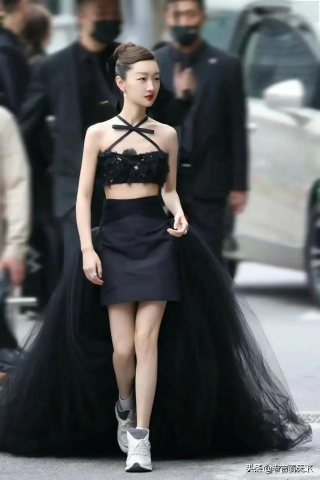 明星素颜真面目，林心如像农村大妈，朱丹肤色蜡黄，董洁真没想到-9.jpg
