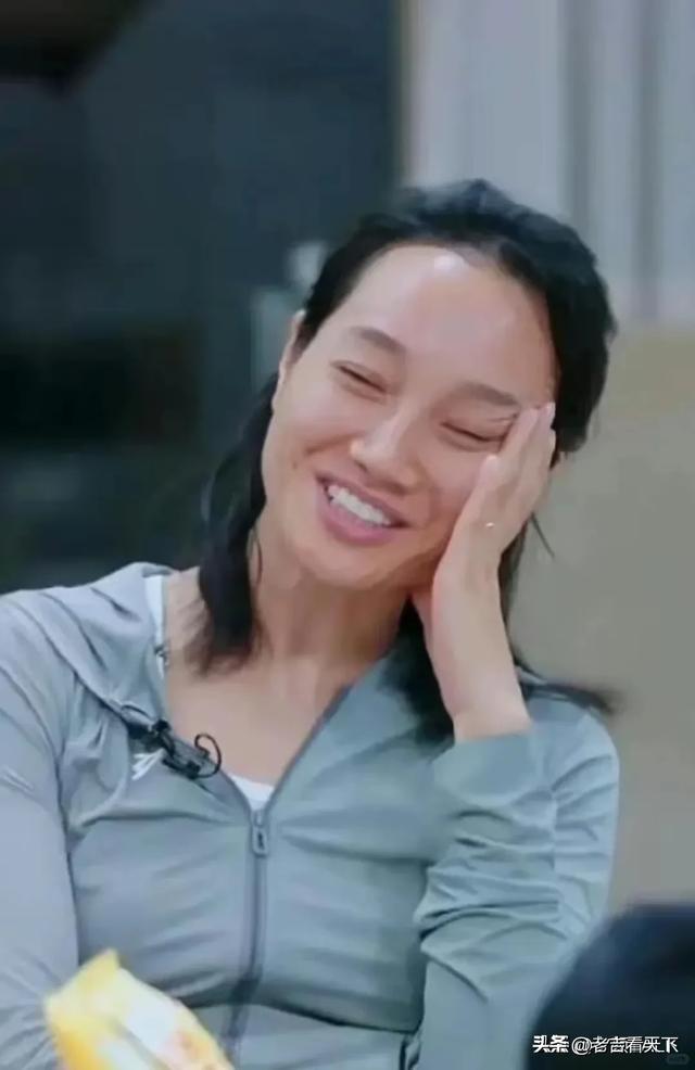 明星素颜真面目，林心如像农村大妈，朱丹肤色蜡黄，董洁真没想到-19.jpg