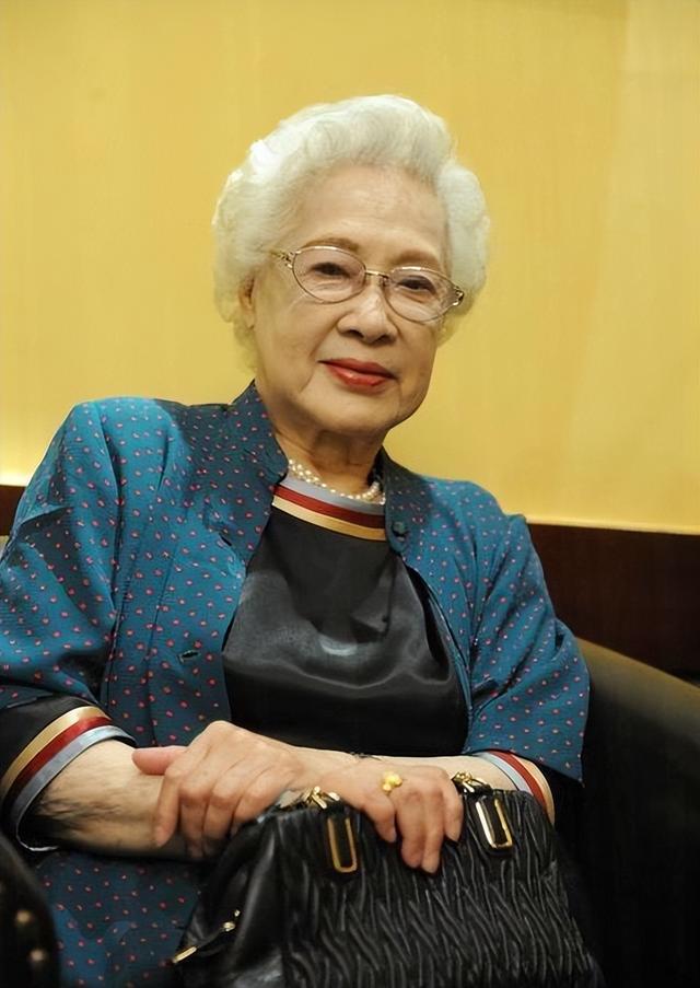 新中国“22大明星”：17位已离世，如今5位健在，最大的96最小86-4.jpg