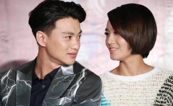 一直以为电视里都是演的，没想到竟是真夫妻的 11 对明星-10.jpg