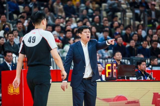 #（体育）篮球——CBA常规赛：山西汾酒胜深圳马可波罗-7.jpg