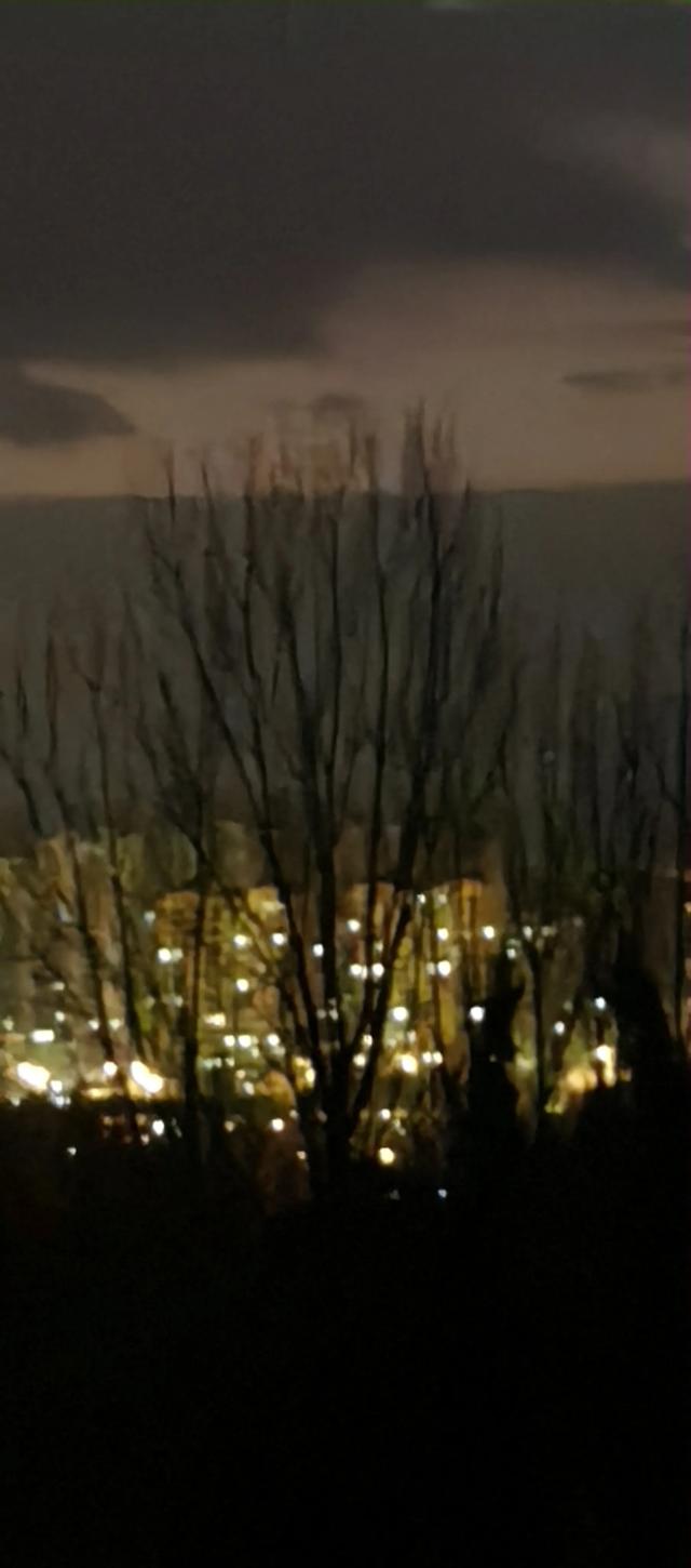 《头条首发》-2.jpg