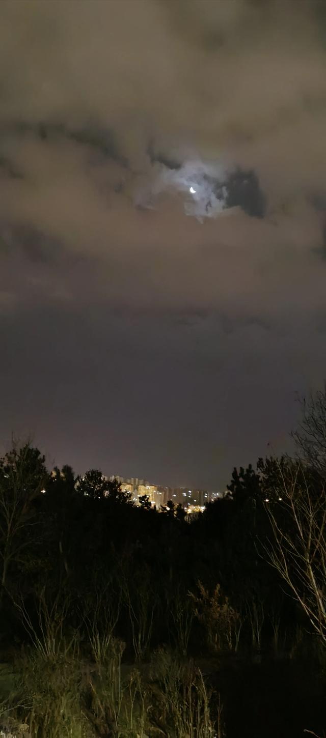 《头条首发》-6.jpg