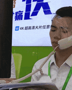 捧腹大笑的20张搞笑动图：能成为公司的销冠不是没有原因的-8.jpg