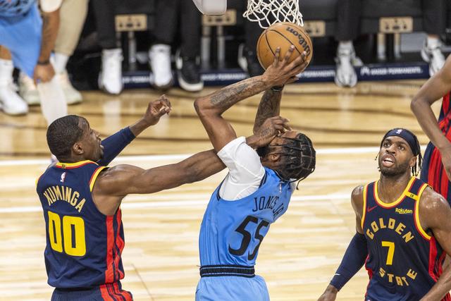 （体育）篮球——NBA常规赛：快船胜勇士-2.jpg