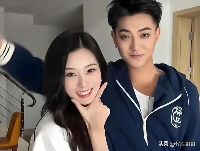 盘点2024年公布恋情的八大明星，你最想祝福谁？-5.jpg
