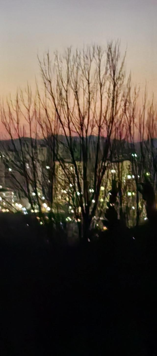 巜头条首发》-3.jpg