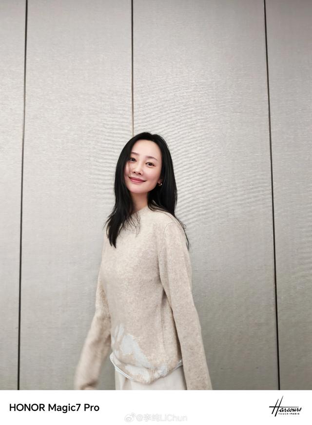 美女明星-5.jpg