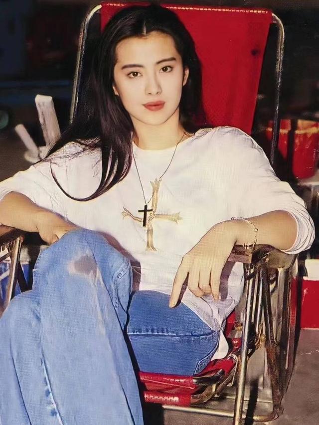 不工作不拍戏，在温哥华住16年的王祖贤，她的收入都是从何而来？-4.jpg