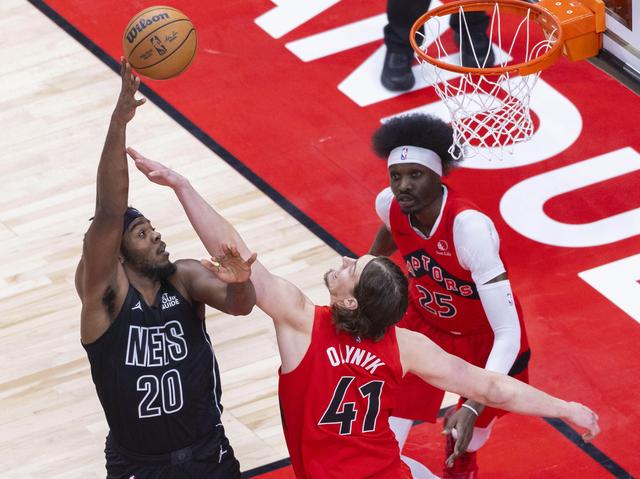 （体育）篮球——NBA常规赛：猛龙胜篮网-1.jpg