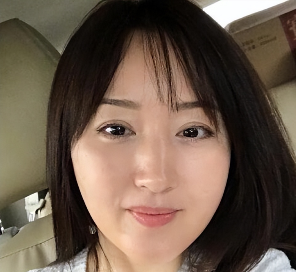 内娱“身败名裂”的10位大明星，有的自毁前程，有的退出娱乐圈-10.jpg