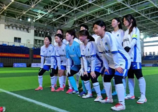 内蒙古青少年足球锦标赛U17-16组比赛激战正酣-1.jpg
