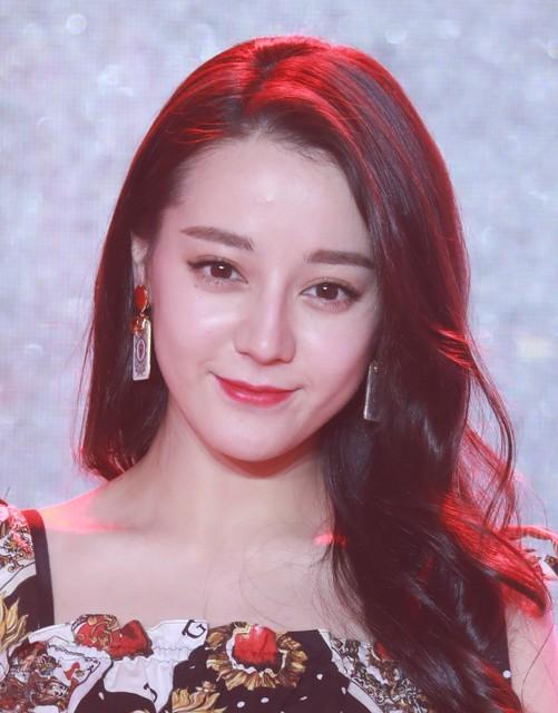 2024全球最美的十大面孔，中国两位明星入榜，第一名引人唏嘘-4.jpg