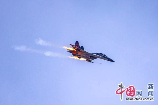 热血铸军魂，实战砺精兵——新年度军事训练拉开帷幕！-5.jpg