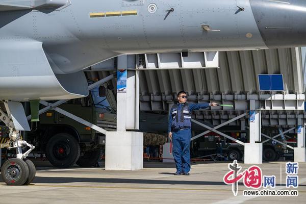 热血铸军魂，实战砺精兵——新年度军事训练拉开帷幕！-7.jpg