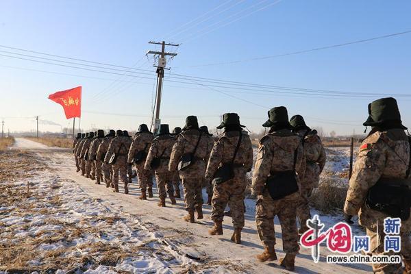 热血铸军魂，实战砺精兵——新年度军事训练拉开帷幕！-9.jpg
