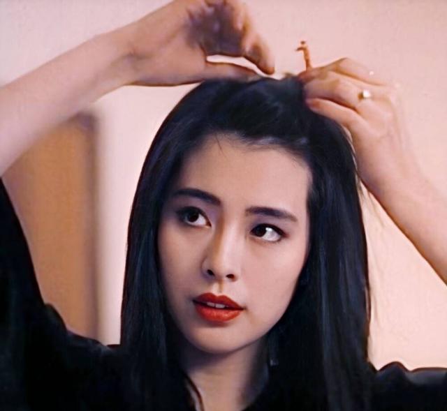 不工作不拍戏，隐居温哥华16年的王祖贤，她的收入都是从何而来？-6.jpg