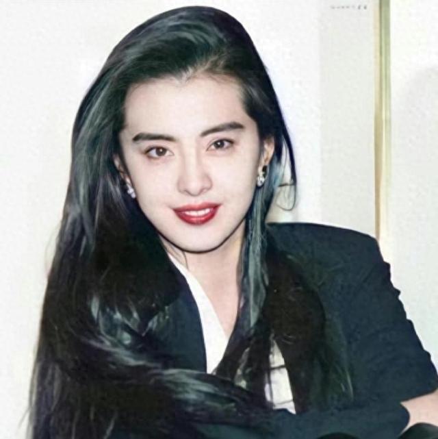 不工作不拍戏，在温哥华住16年的王祖贤，她的收入都是从何而来？-1.jpg