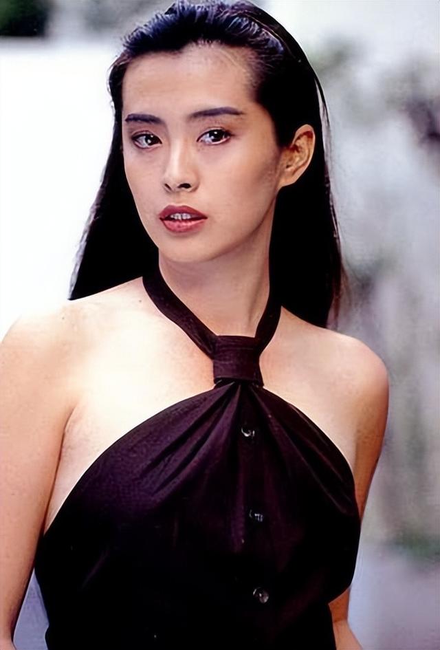 不工作不拍戏，在温哥华住16年的王祖贤，她的收入都是从何而来？-16.jpg