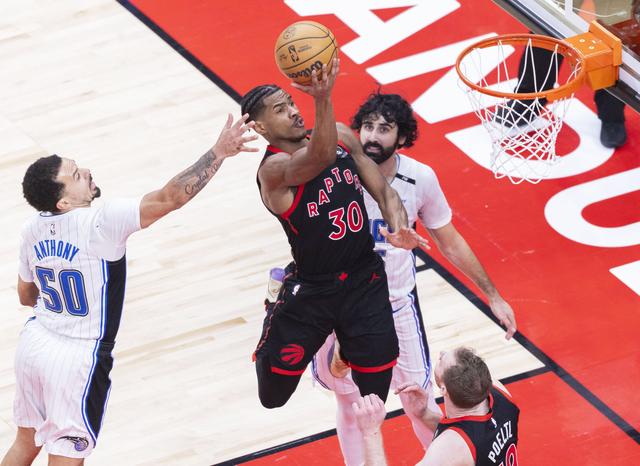 （体育）篮球——NBA常规赛：猛龙不敌魔术-5.jpg