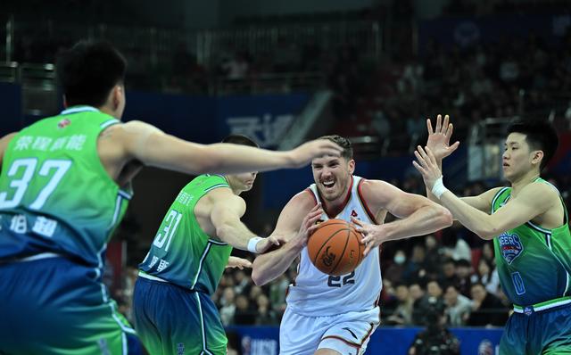 （体育）篮球——CBA常规赛：天津先行者不敌南京头排苏酒-9.jpg