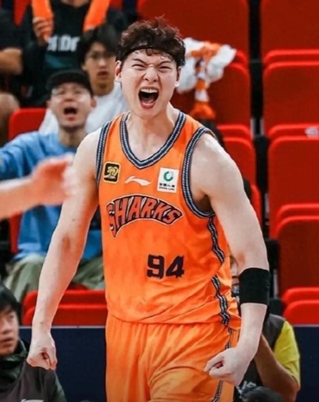 CBA格局大变，随着上海126-113宁波获得12连胜，最新CBA排名如下-1.jpg